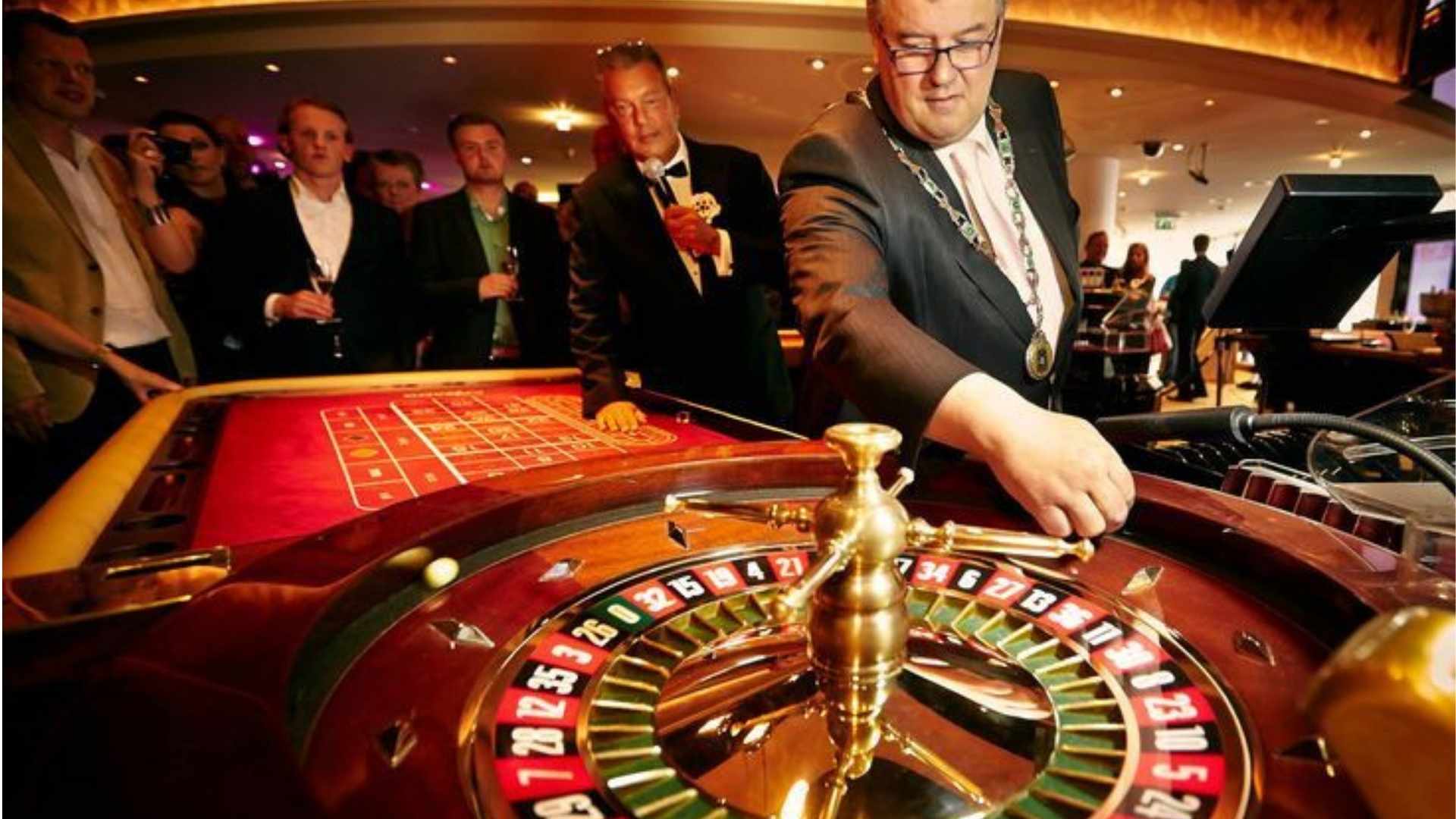 Probability Games That Inspire Better Judgment